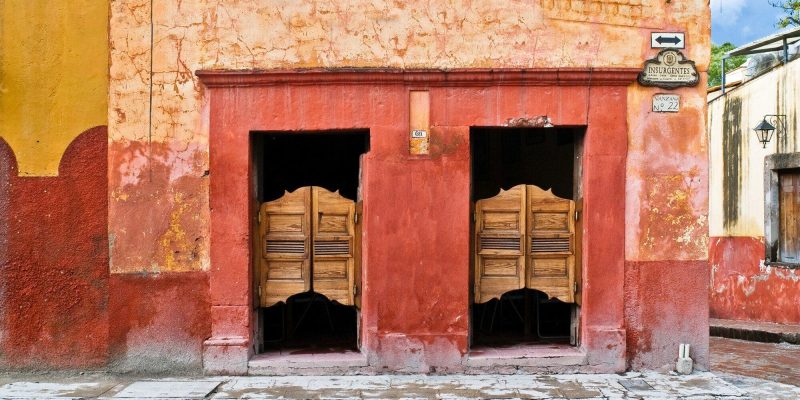 hidden door hinges