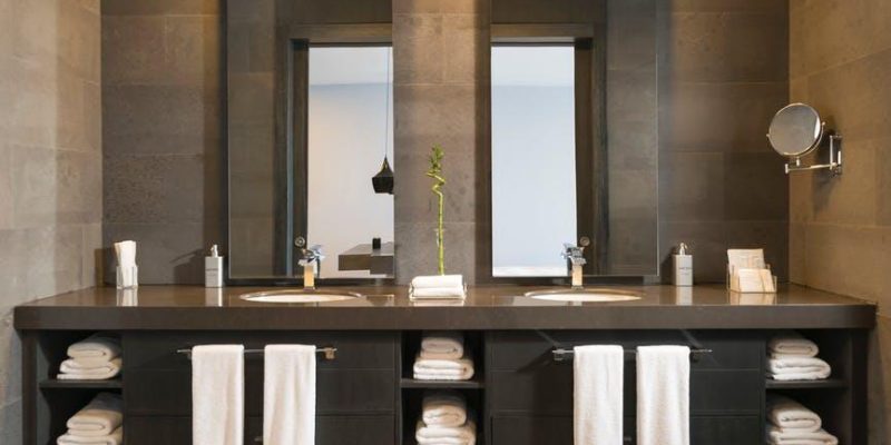 bathroom vanity makeover