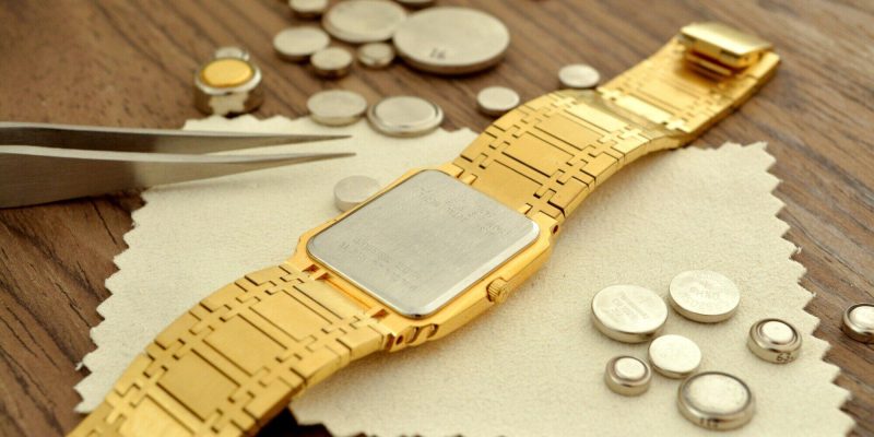 change battery in watch