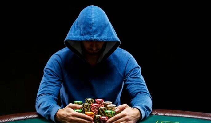 what is the lowest pocket pair in poker